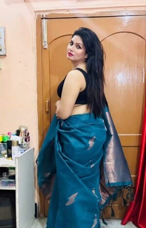Indore bhabhi call girls
